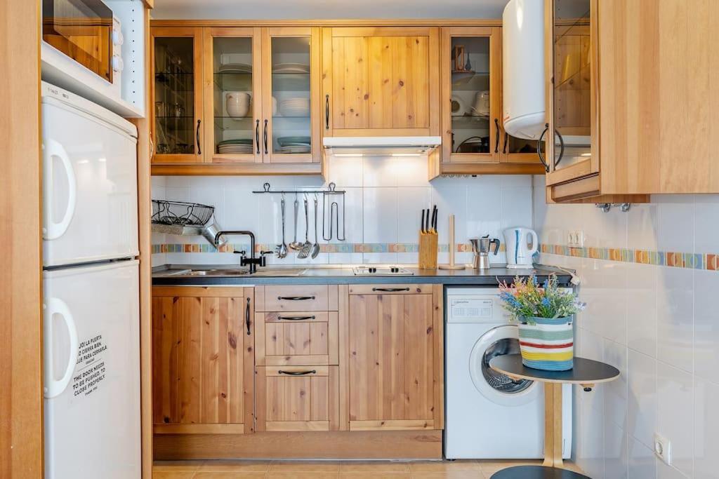 Bonito Apartamento En Monachil Pueblo Esterno foto
